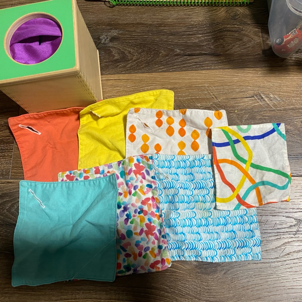 Lovevery tissue box